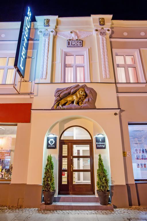 Lew Hostel Иновроцлав Экстерьер фото